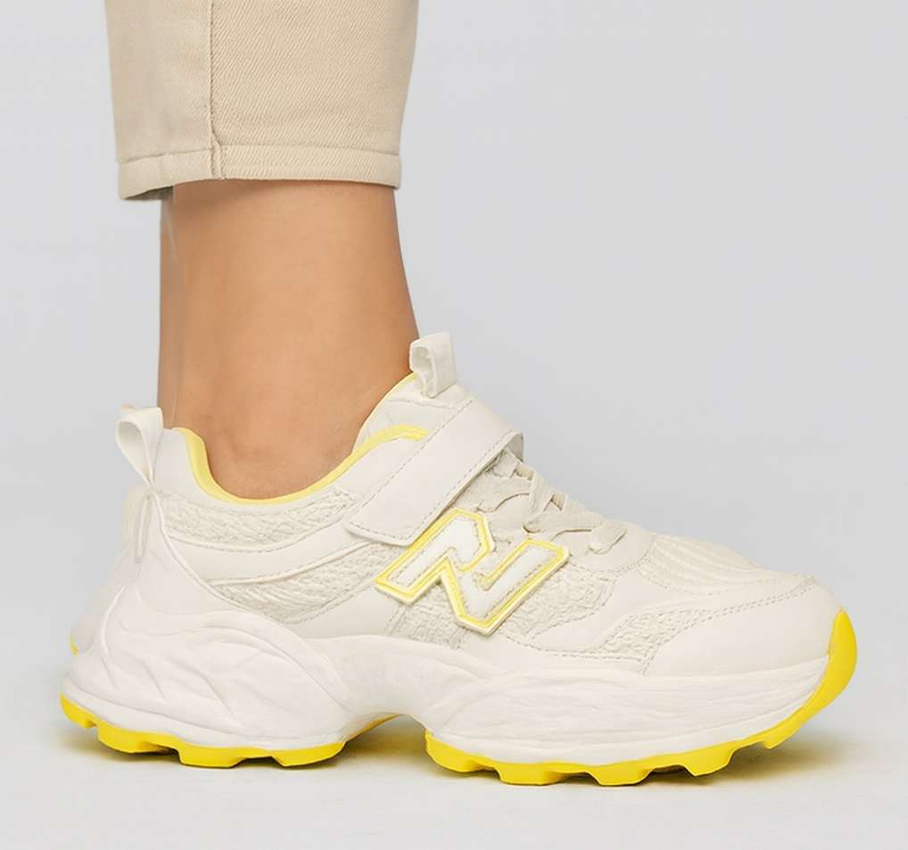 کفش ورزشی New Balance کد 39 - سفید - تصویر 1 کفش ورزشی New Balance کد 39 - سفید - تصویر 1