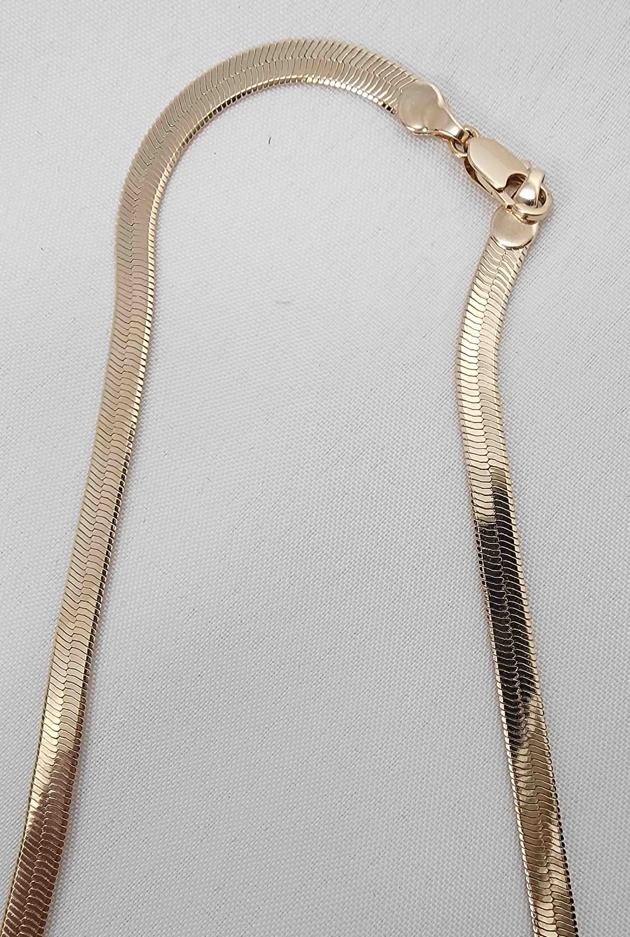 زنجیر زنانه مدل ماری ژوپینگ x82454 - مدل 1 - تصویر 3 زنجیر زنانه مدل ماری ژوپینگ x82454 - مدل 1 - تصویر 3